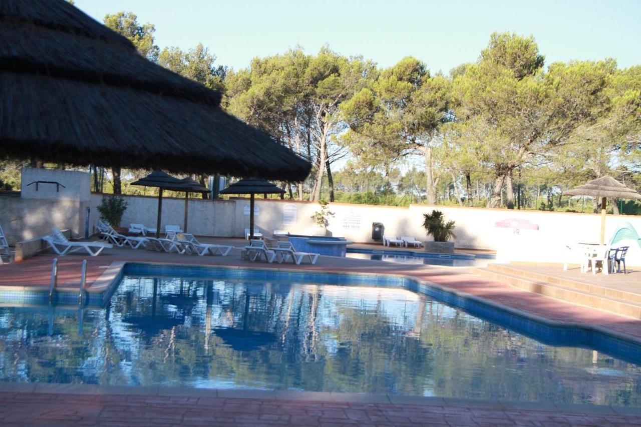 Campsite Les Grands Pins Emplacement Numero 103 *
